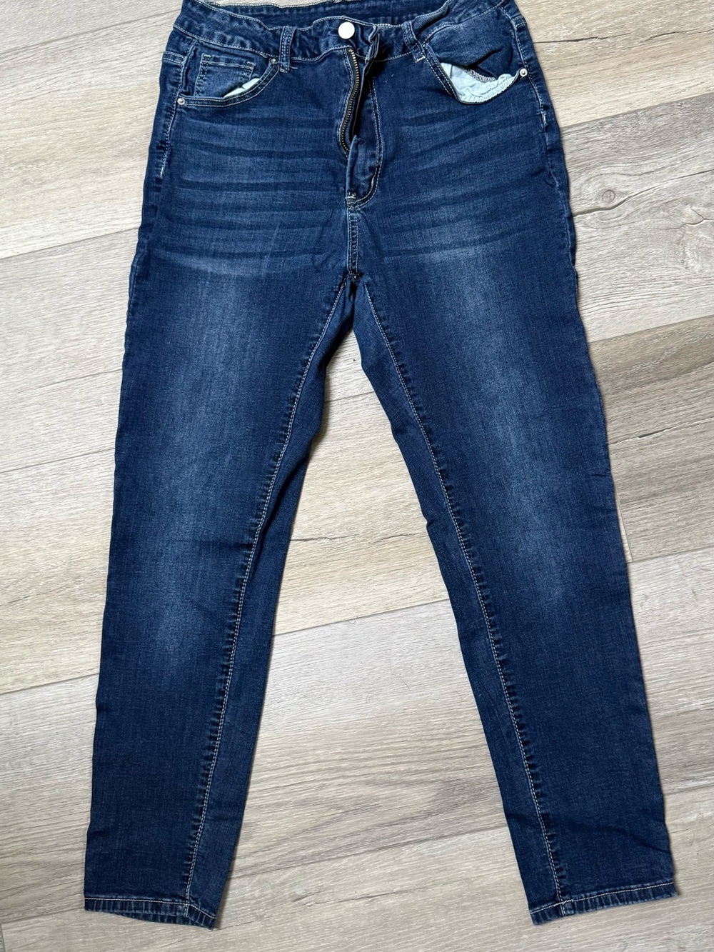 Classic Dark Wash Women’s Stretch Jeans - Navy Blue